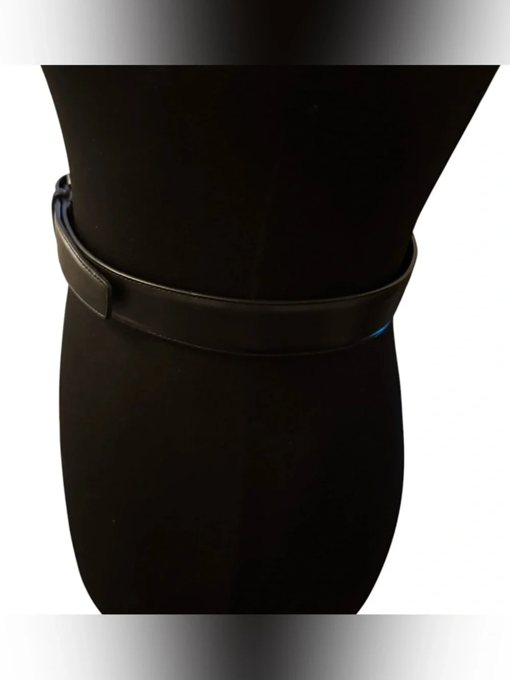 Saint Laurent Black Minimal Leather Belt Size 70cm (Small) NWOT